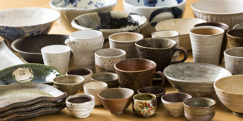 心を込めた手作りの陶芸作品あなたの個性と感性でが創作できます。